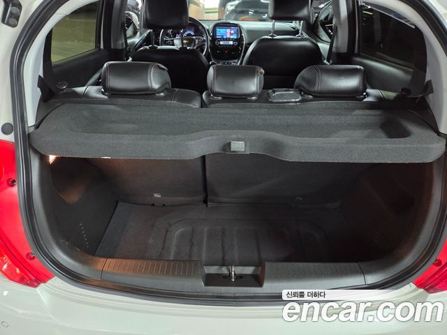 Chevrolet Korea Spark 2018 — photo 17
