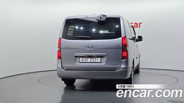 Hyundai Starex 2019 — photo 4