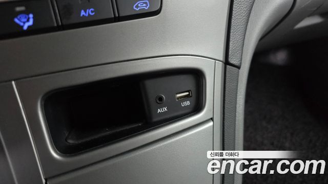 Hyundai Starex 2019 — photo 12