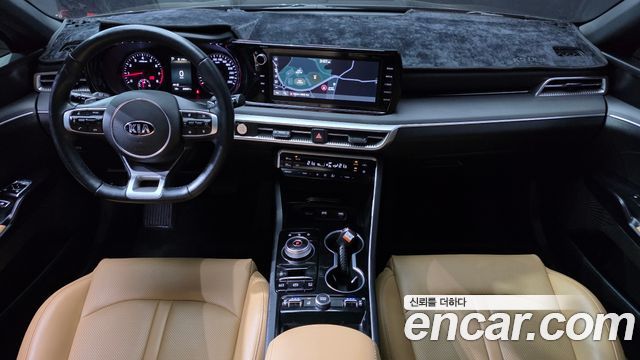 Kia K5 2021 — photo 10