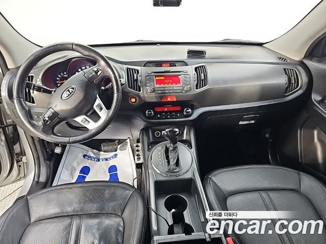 Kia Sportage 2011 — photo 5