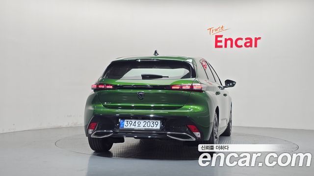 Peugeot 308 2023 — photo 4