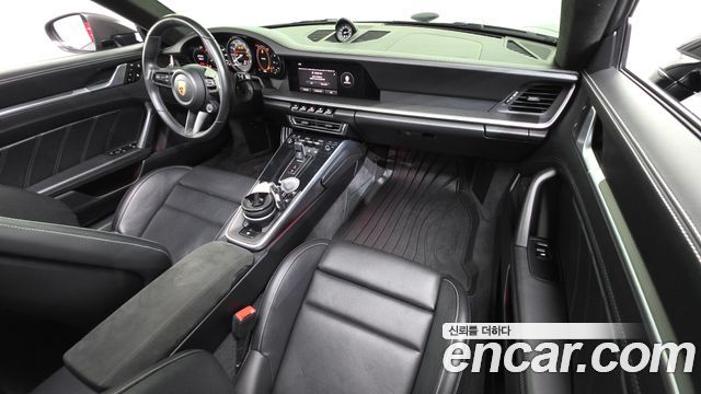 Porsche 911 2022 — photo 7