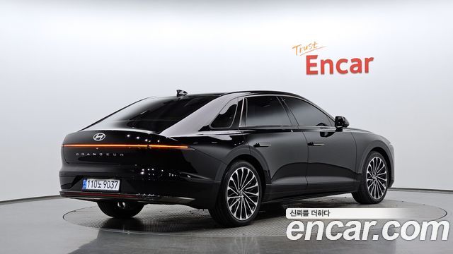 Hyundai Grandeur 2023 — photo 2