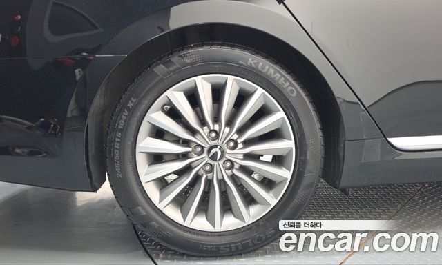 Hyundai Equus 2015 — photo 5
