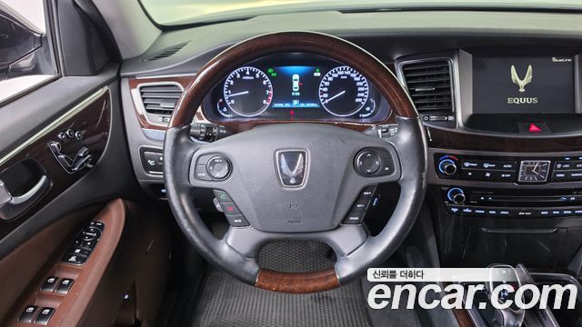 Hyundai Equus 2015 — photo 18