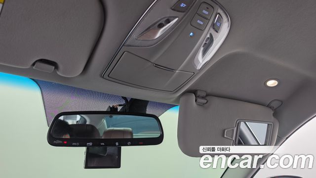 Hyundai Equus 2015 — photo 22