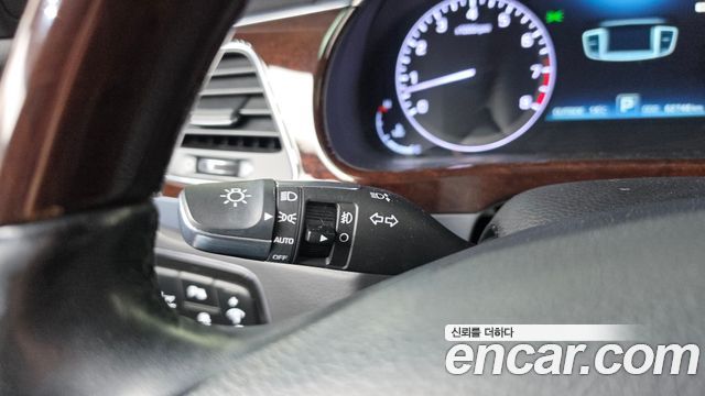 Hyundai Equus 2015 — photo 26