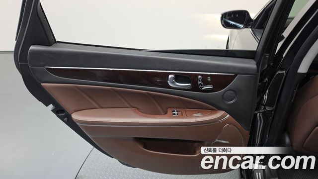 Hyundai Equus 2015 — photo 15