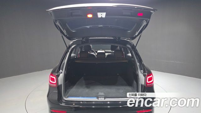Mercedes-Benz GLC-Class 2022 — photo 23
