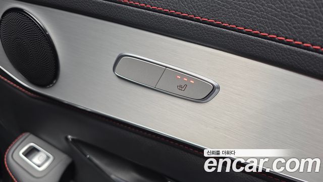 Mercedes-Benz GLC-Class 2022 — photo 24