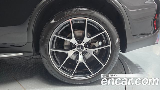 Mercedes-Benz GLC-Class 2022 — photo 7