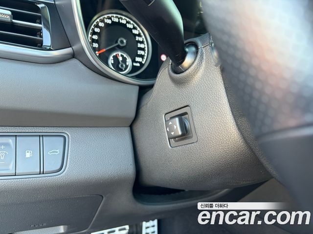 Genesis G70 2024 — photo 13