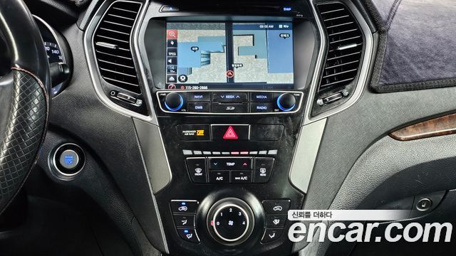 Hyundai Santafe 2016 — photo 14
