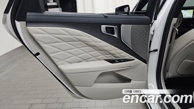 Kia K8 2023 — photo 15