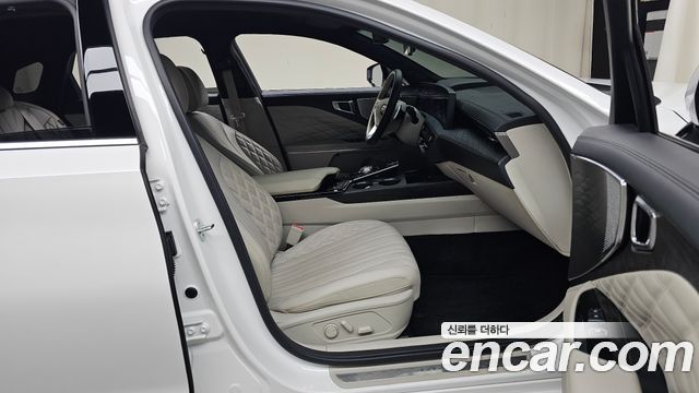 Kia K8 2023 — photo 16