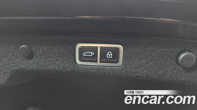 Hyundai Grandeur 2023 — photo 22