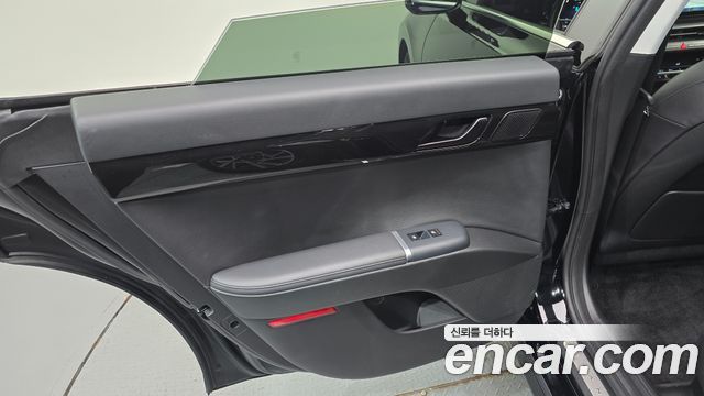 Hyundai Grandeur 2023 — photo 15