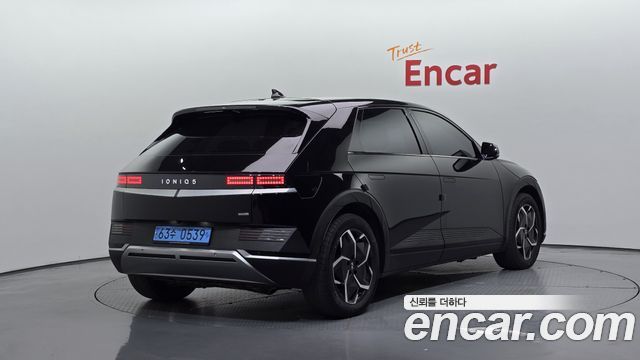 Hyundai Ioniq5 2022 — photo 2
