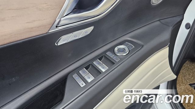 Genesis GV80 2021 — photo 30