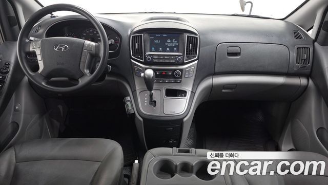 Hyundai Starex 2021 — photo 7