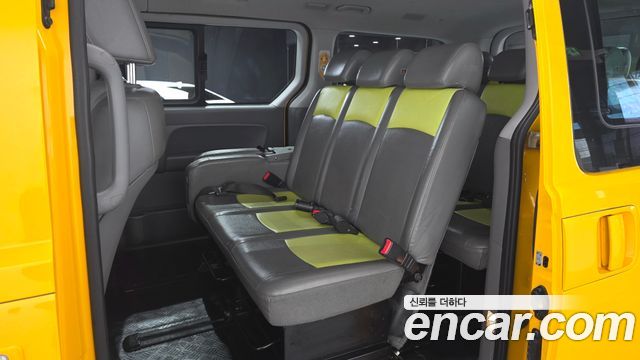 Hyundai Starex 2021 — photo 11