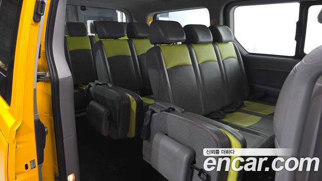 Hyundai Starex 2021 — photo 12