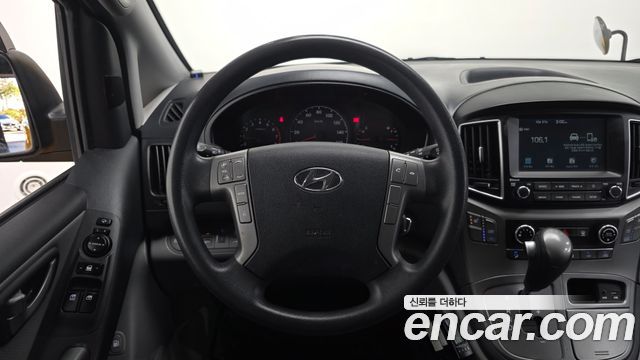 Hyundai Starex 2021 — photo 14