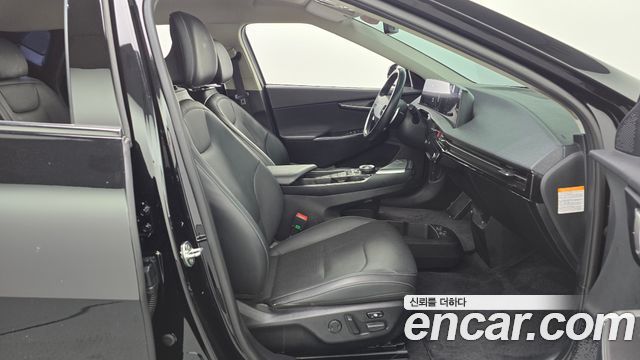 Kia EV6 2022 — photo 16