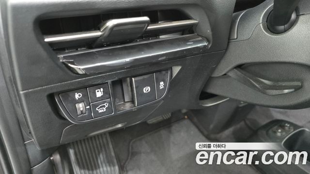 Kia EV6 2022 — photo 27