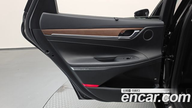 Hyundai Grandeur 2019 — photo 15