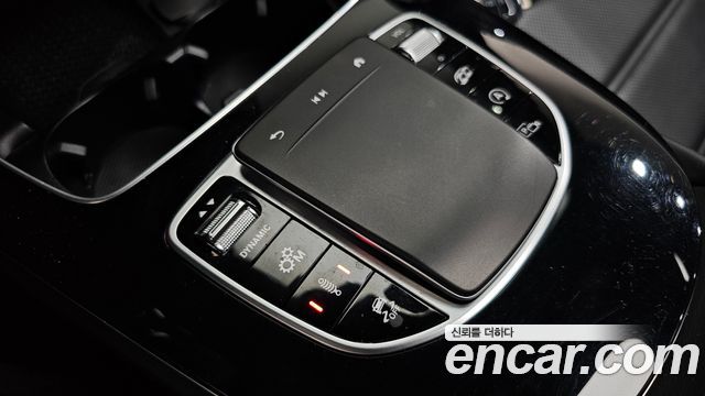 Mercedes-Benz E-Class 2022 — photo 34