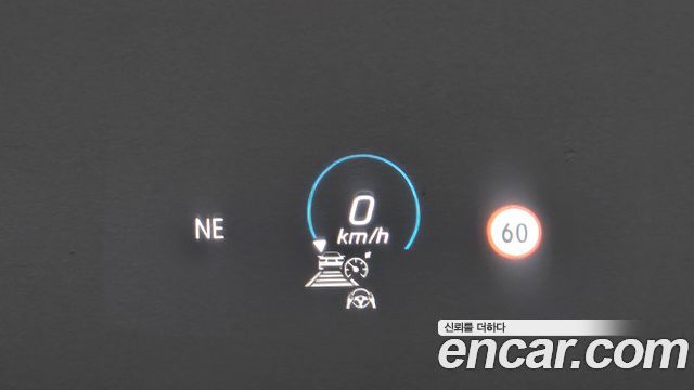 Mercedes-Benz E-Class 2022 — photo 35