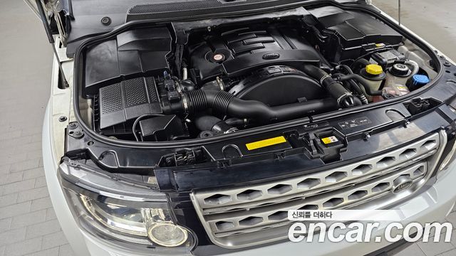 Land Rover Discovery 2016 — photo 6