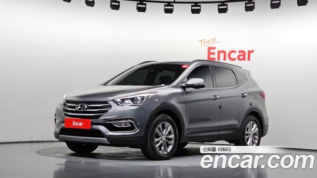 Hyundai Santafe 2016 — photo 1