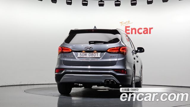Hyundai Santafe 2016 — photo 4