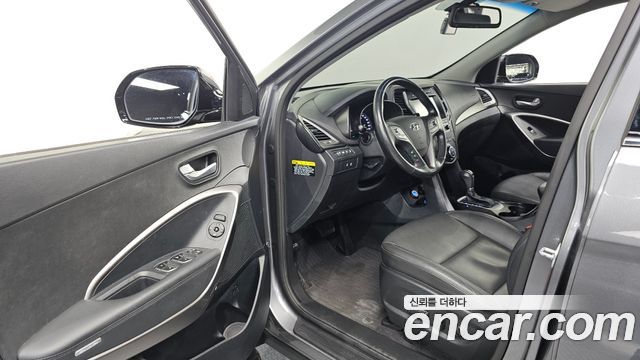 Hyundai Santafe 2016 — photo 13