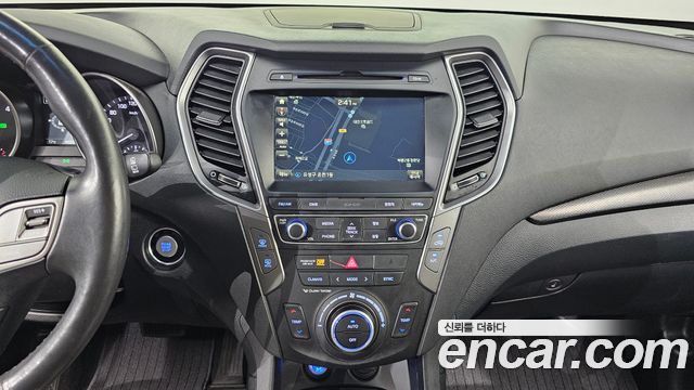 Hyundai Santafe 2016 — photo 20