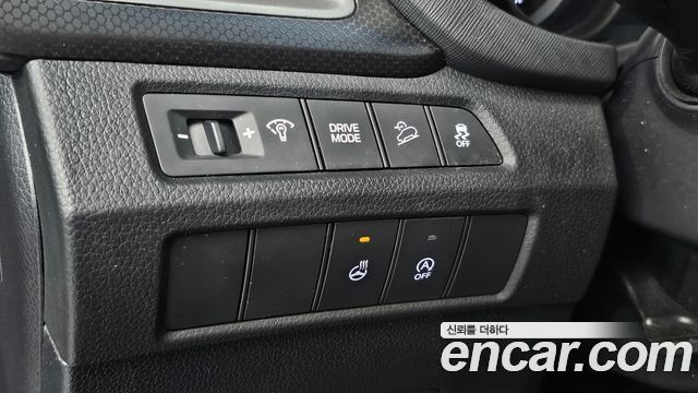 Hyundai Santafe 2016 — photo 25