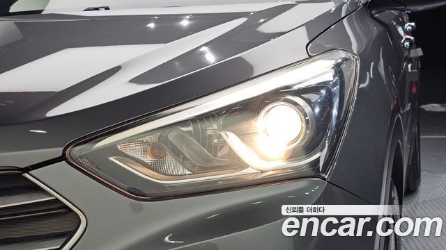Hyundai Santafe 2016 — photo 8