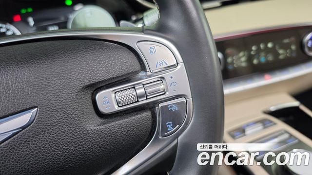 Genesis GV70 2021 — photo 21