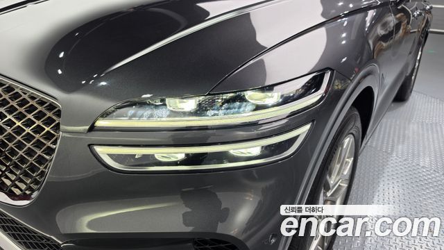 Genesis GV70 2021 — photo 8