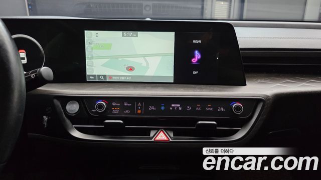Kia K8 2022 — photo 30