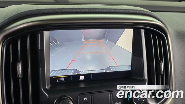 Chevrolet Korea Colorado 2021 — photo 22