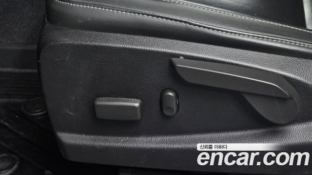 Chevrolet Korea Colorado 2021 — photo 25