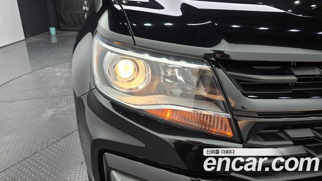 Chevrolet Korea Colorado 2021 — photo 8