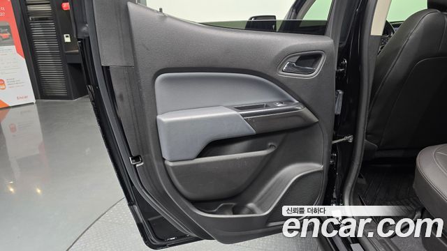 Chevrolet Korea Colorado 2021 — photo 15