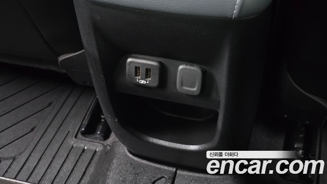 Chevrolet Korea Colorado 2021 — photo 28