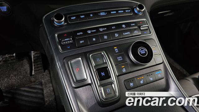 Hyundai Santafe 2021 — photo 9