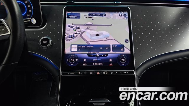Mercedes-Benz EQE 2023 — photo 19